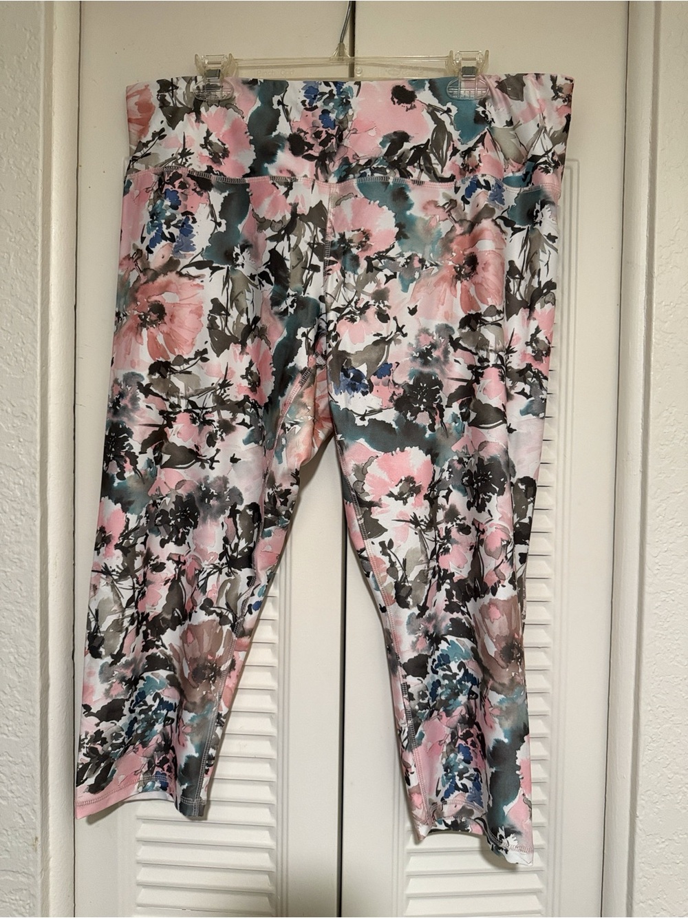 RBX Pink Floral Capri Leggings with Gray and Green Accents